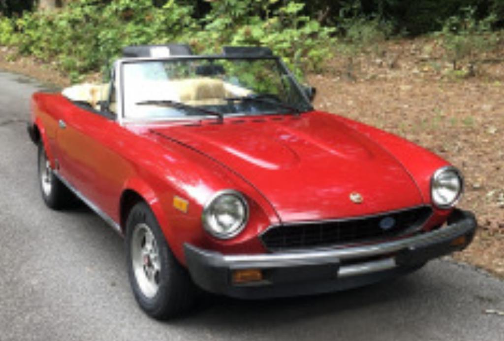 1979 - fiat 124 spider 160816686950b619d0IMG 0291