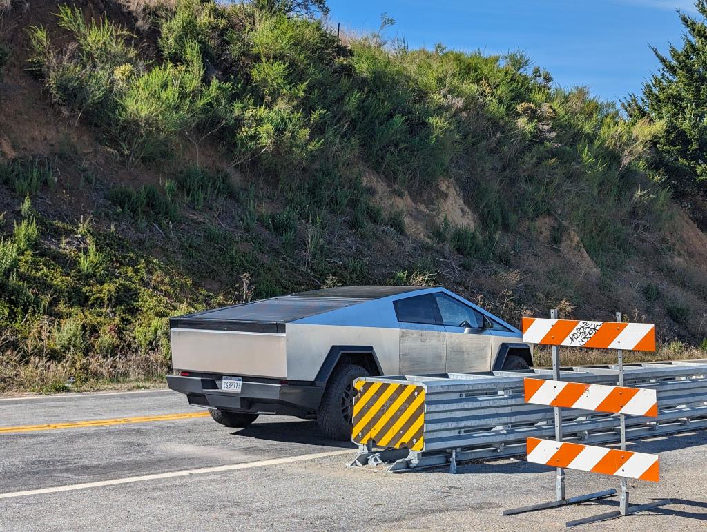 505 - Tesla Cybertruck