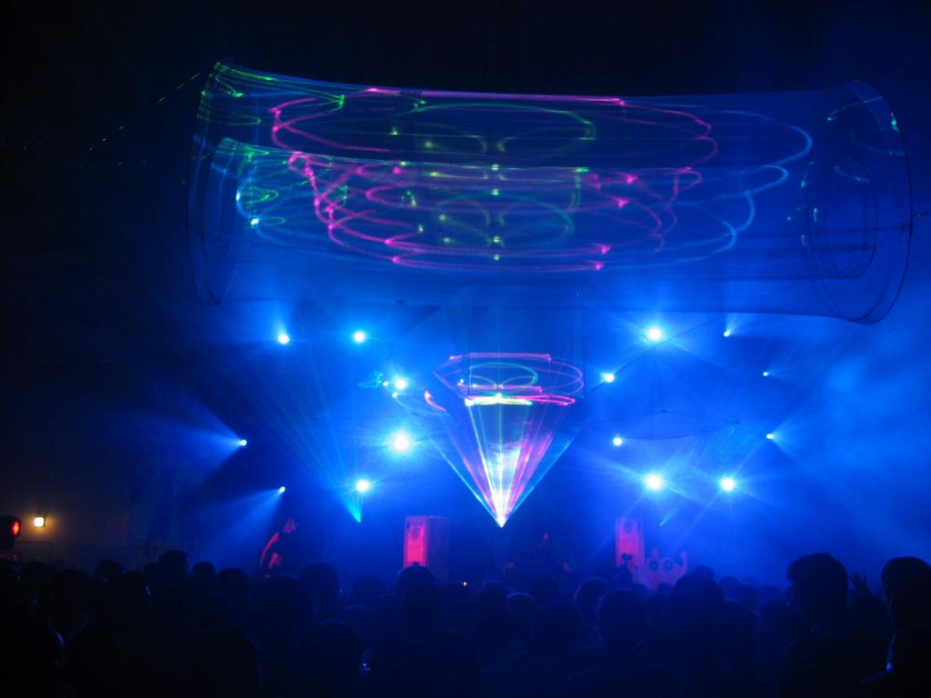 240 - LaserShow