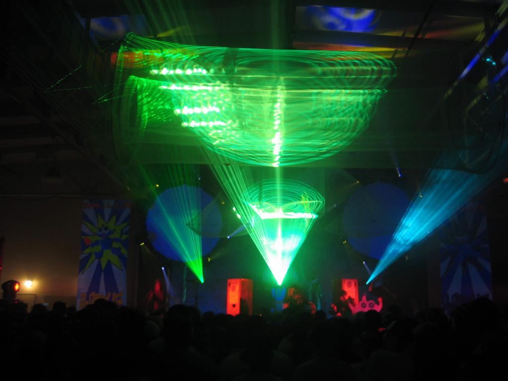 242 - LaserShow