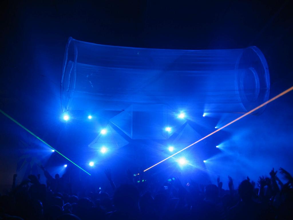 244 - LaserShow