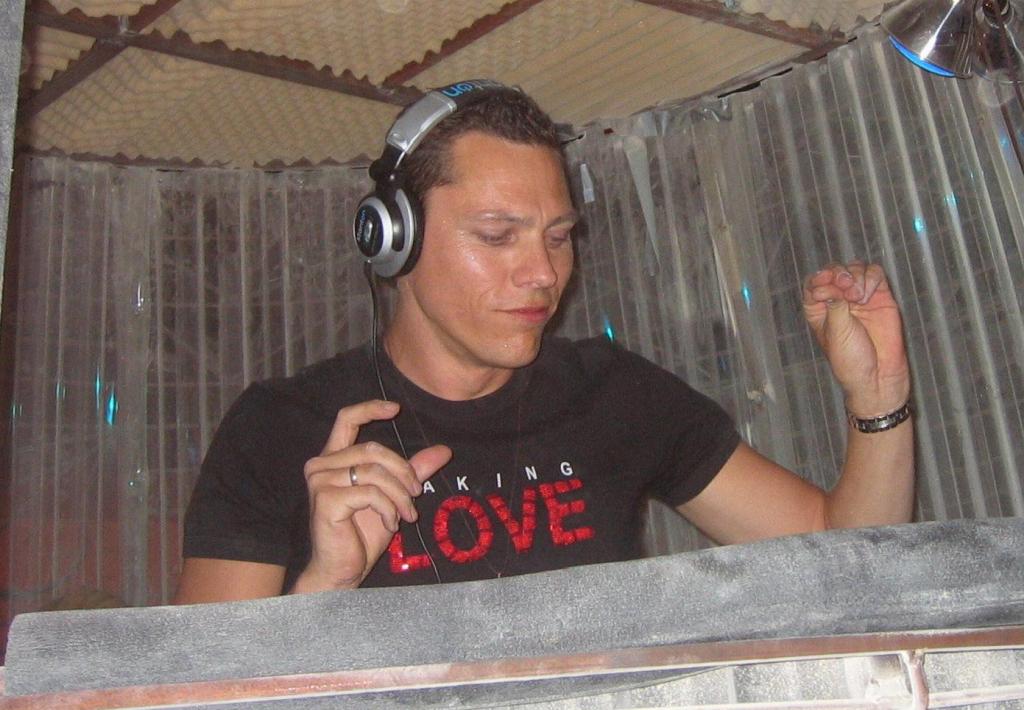 137 - BMTiesto