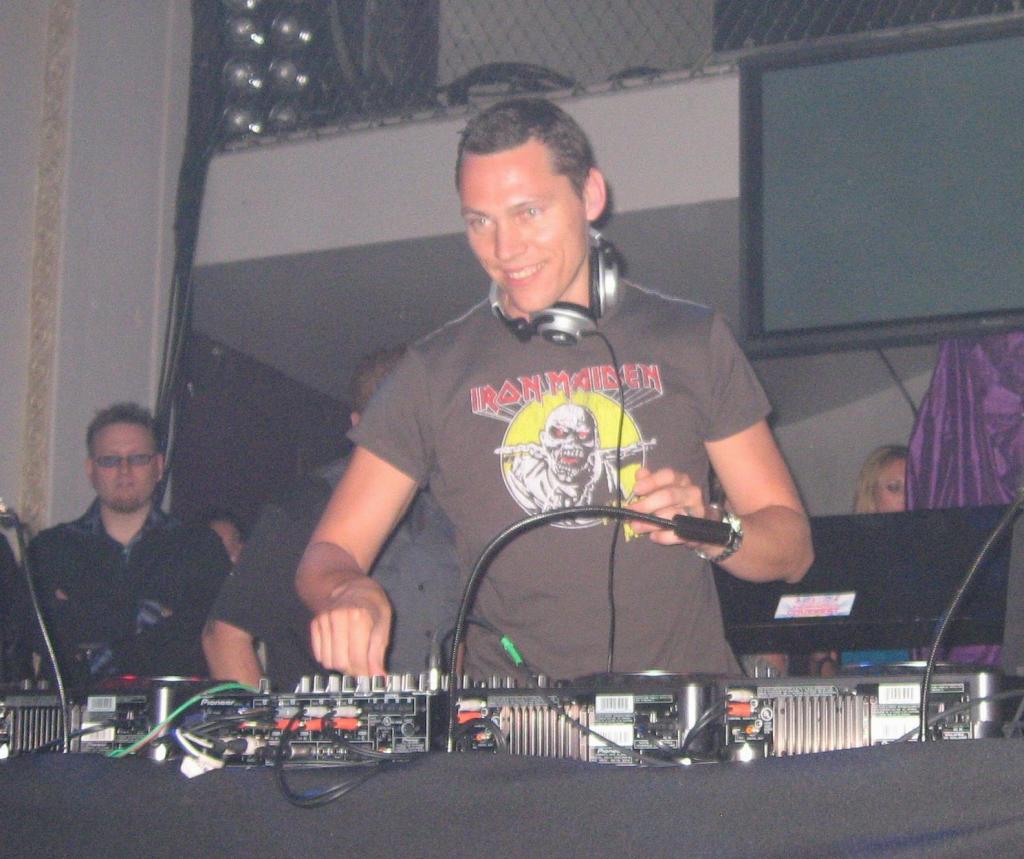 112 - Tiesto