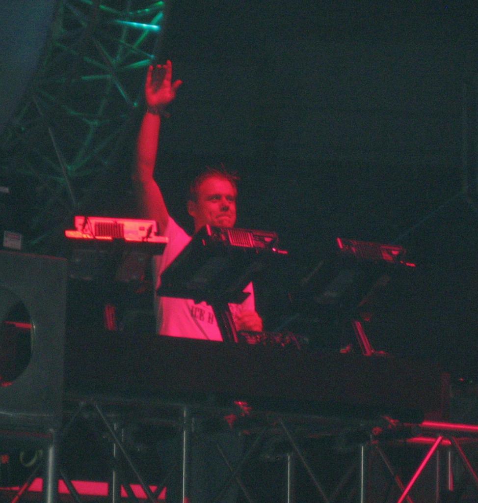 319 - Armin