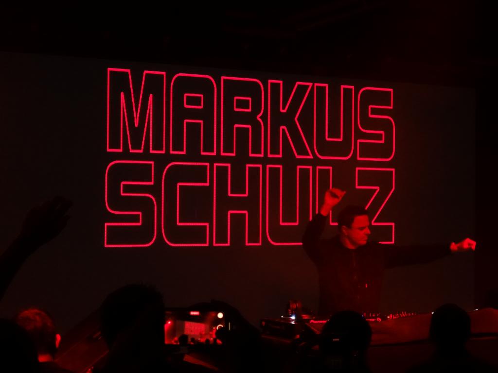 100 - 20220115 MidwaySF Markus Schulz