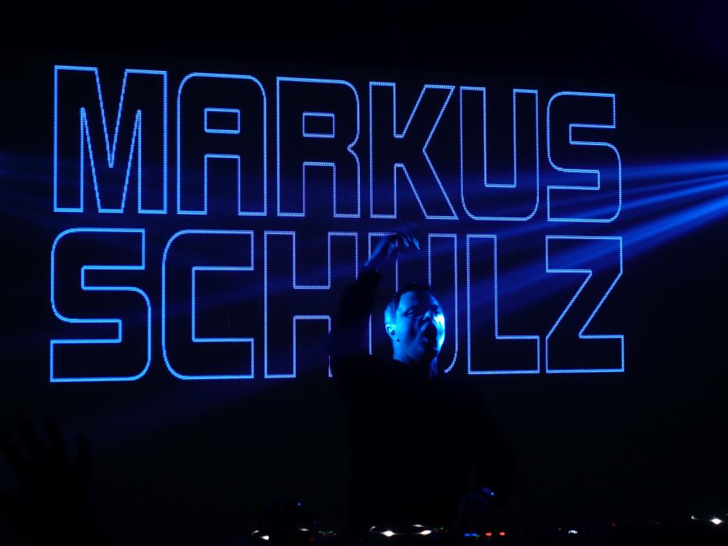 108 - 20220115 MidwaySF Markus Schulz