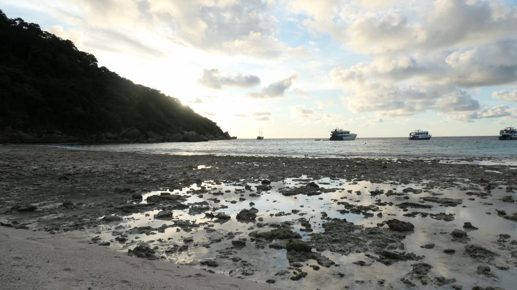 3160 - Similan Island Panasonic