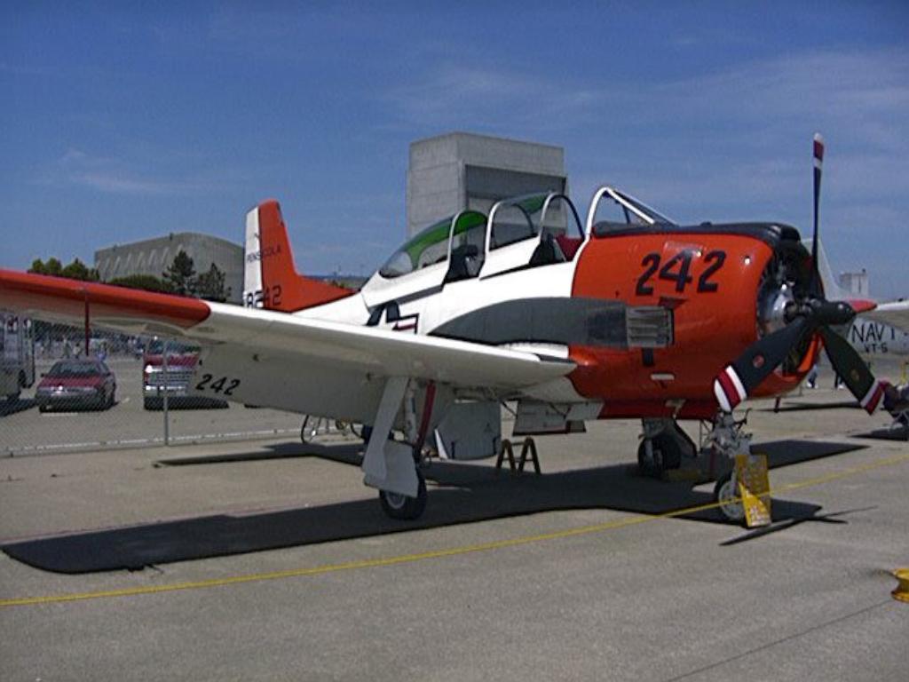 207 - propeller display