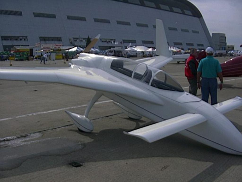 212 - propeller display