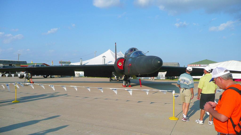 317 - Planes Display