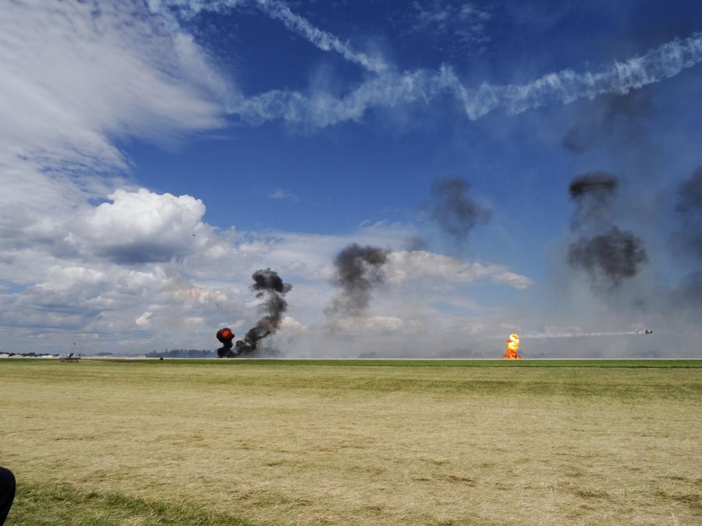 4035 - Sat Airshow