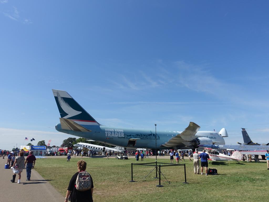 1132 - Planes Display