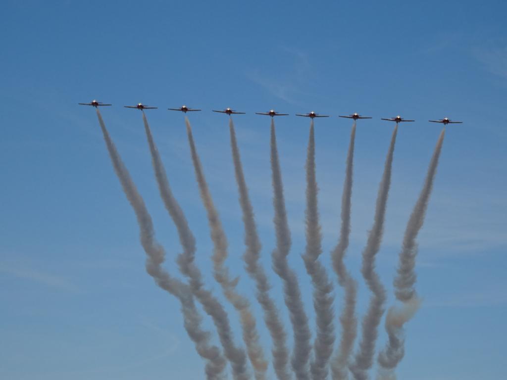 6577 - Airshow Snowbirds