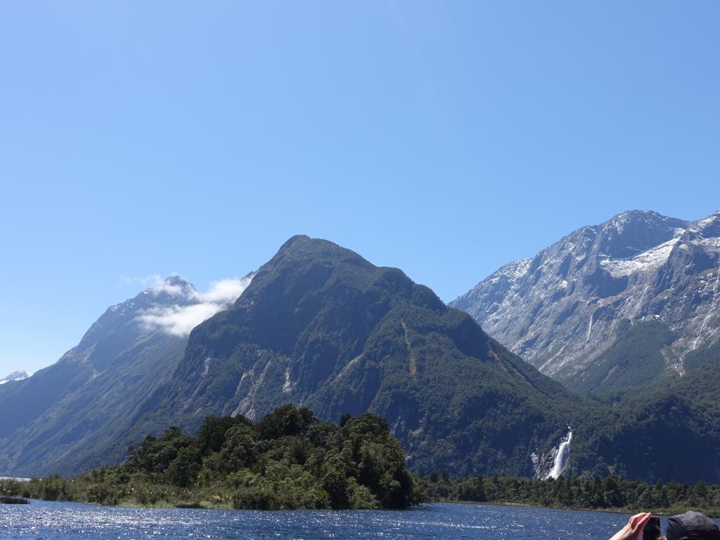 604 - 20150204 Milford Track