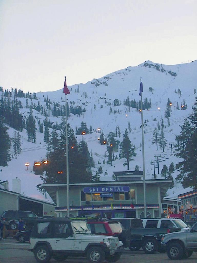 425 - SquawValley