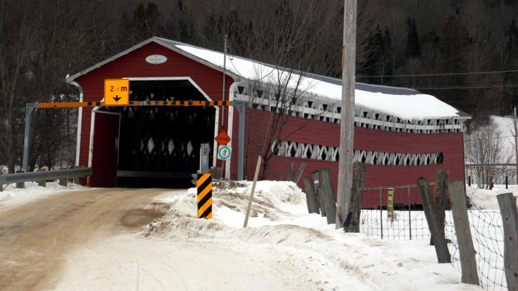 138 - 20190212 Mt Tremblant Snowmobile