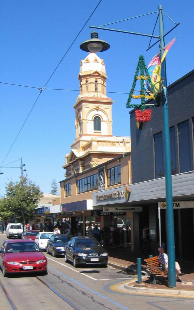 343 - Glenelg JettyStreet