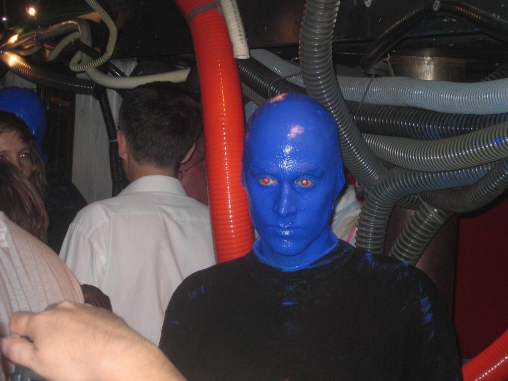 391 - BlueManGroupq