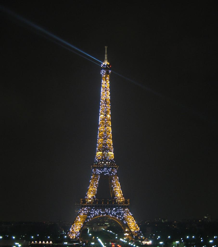 237 - Eiffel Tower