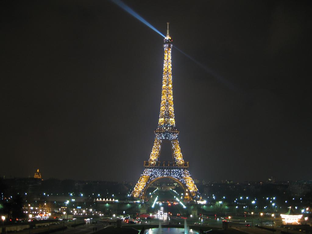 248 - Eiffel Tower