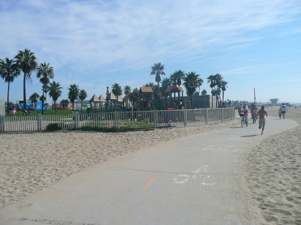 211 - SantaMonicaBoardWalk