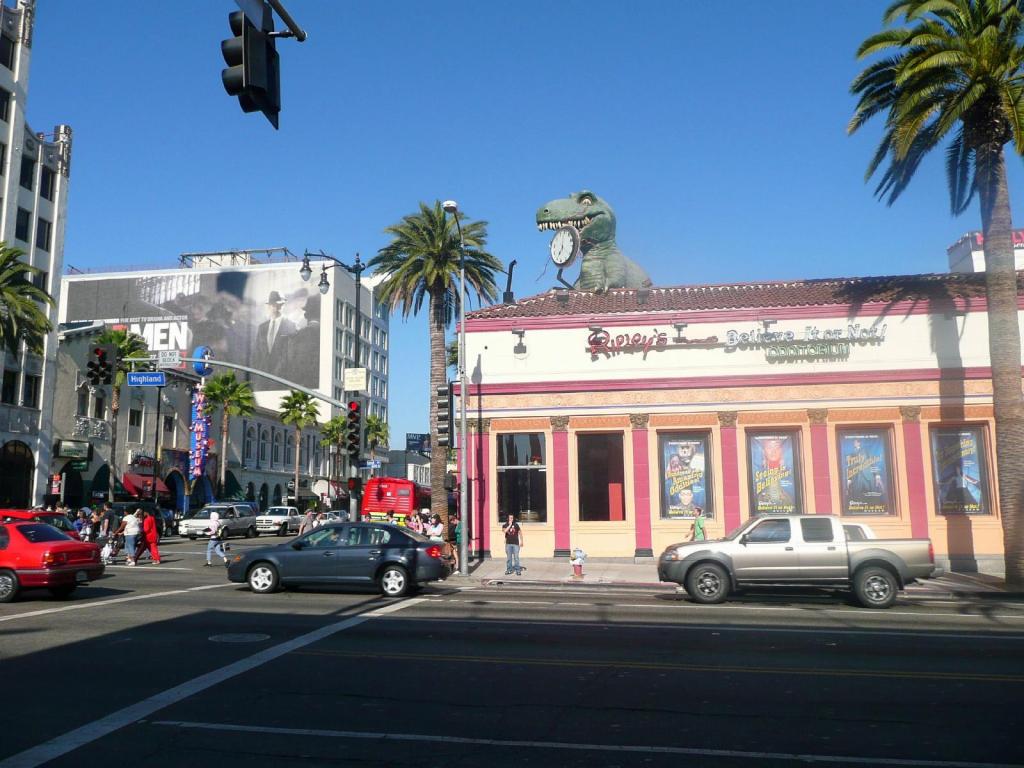 194 - HollywoodBoulevard