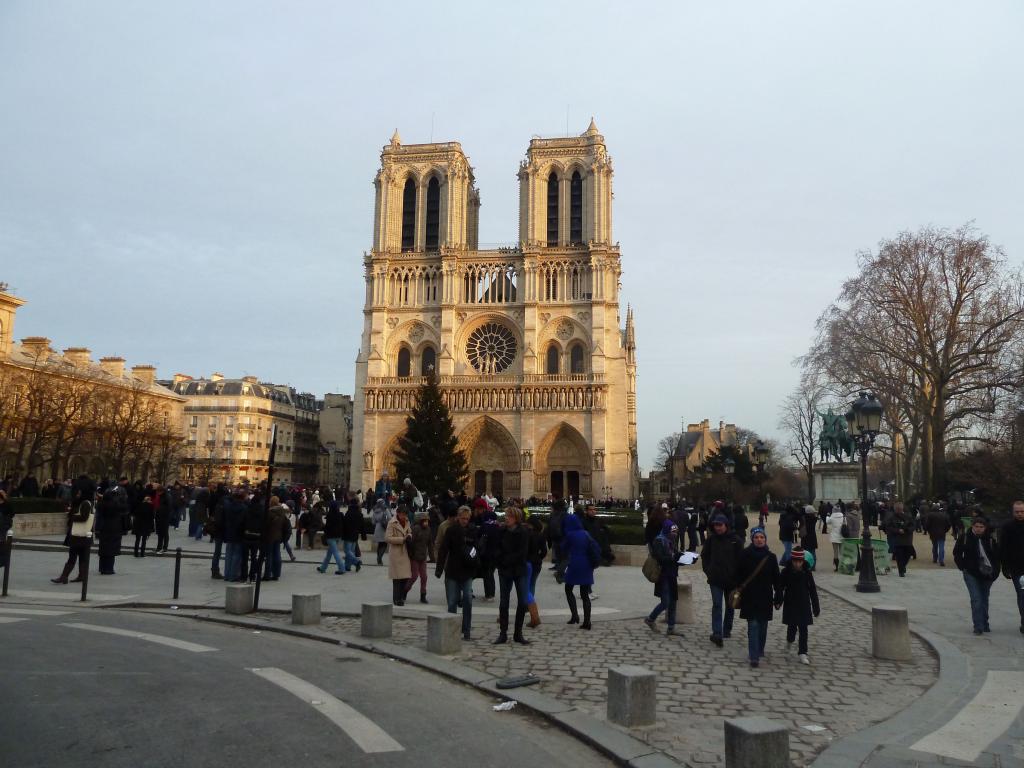 300 - Notre Dame