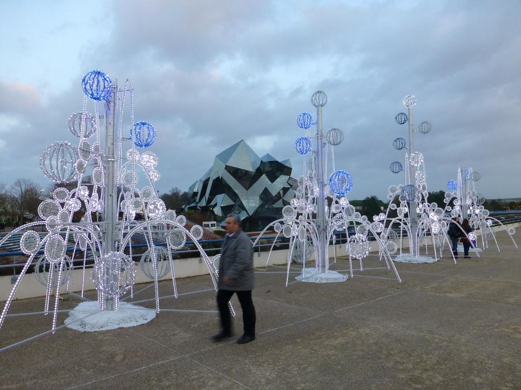 116 - 20121227 Futuroscope