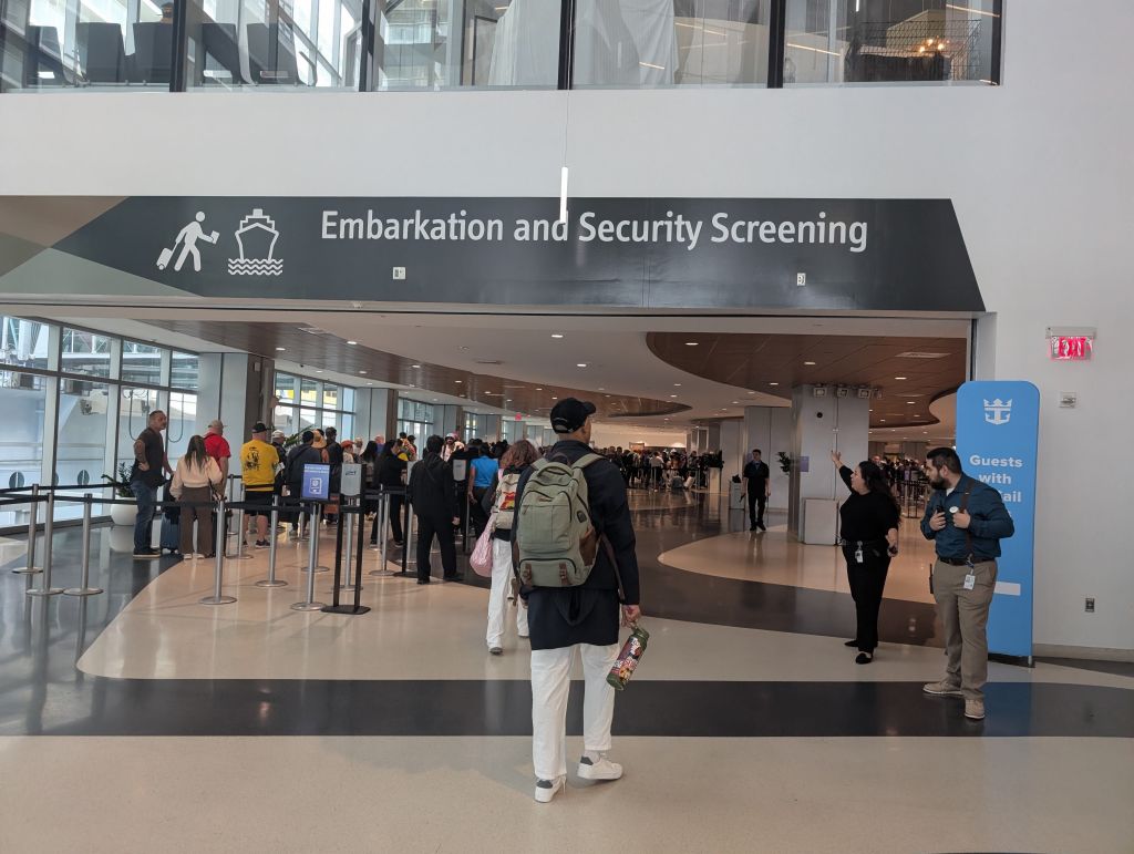 finally upstairs, ready for security and luggage scan