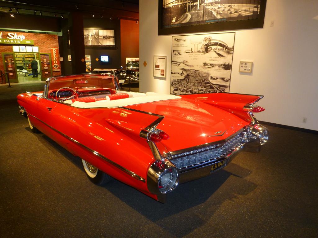 5328 - Petersen Automotive Museum