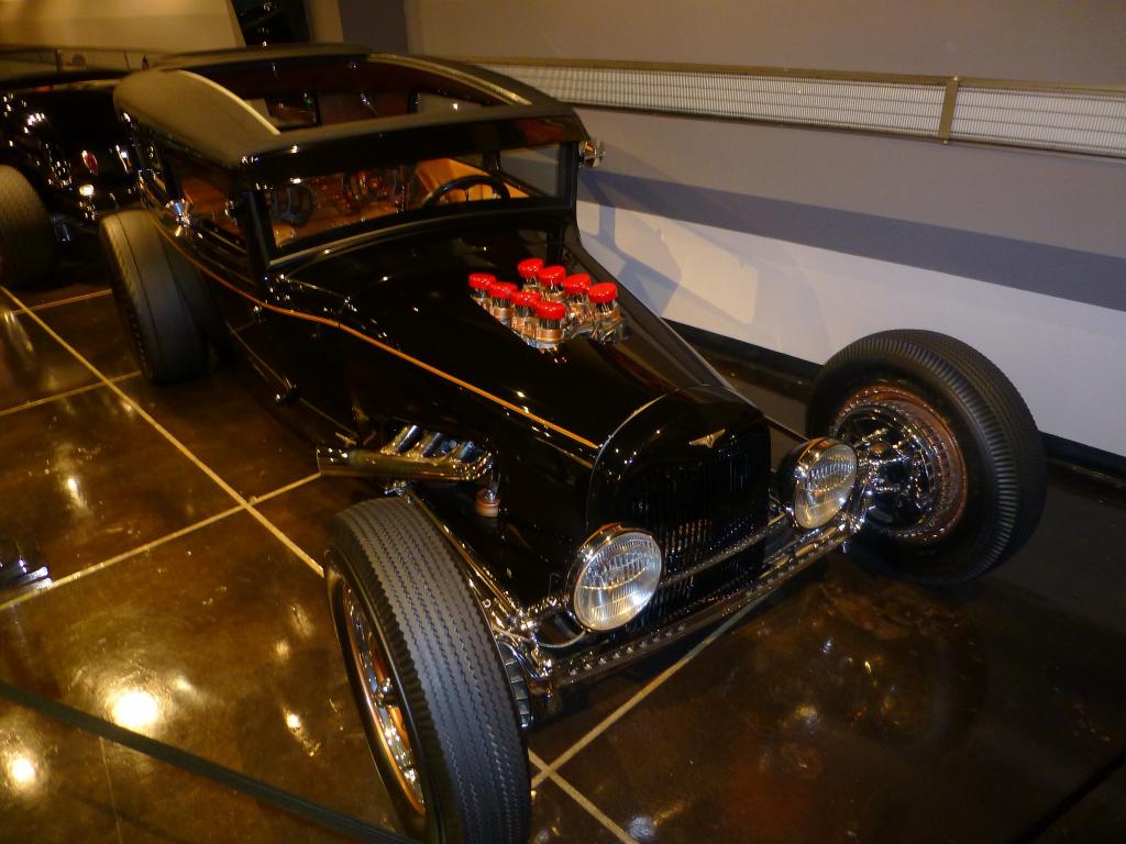 5357 - Petersen Automotive Museum