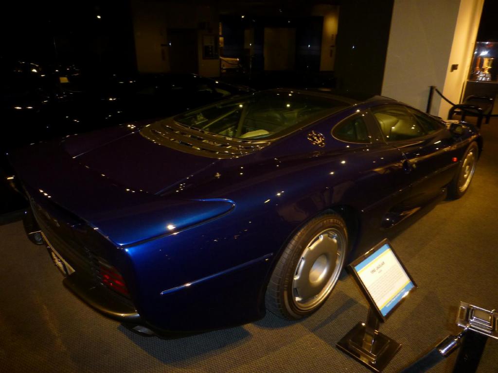 5360 - Petersen Automotive Museum