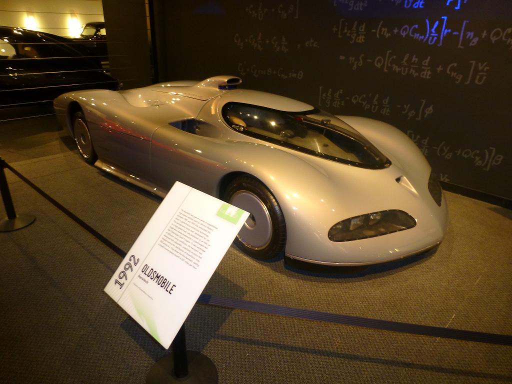 5381 - Petersen Automotive Museum