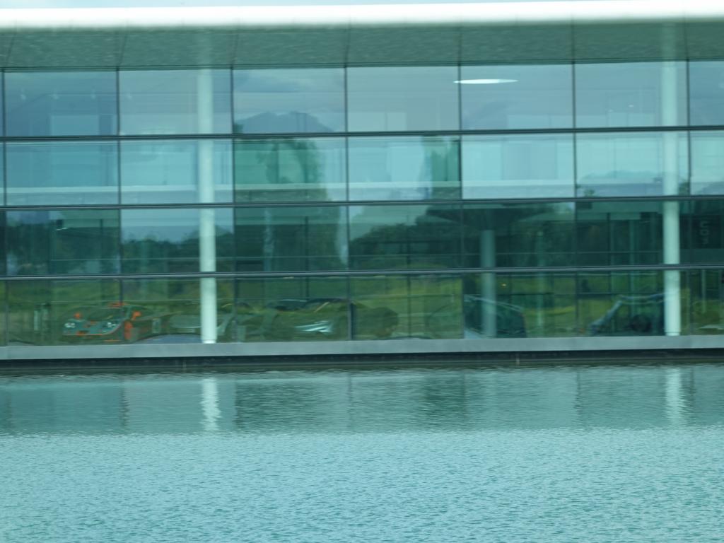 104 - 20210823 McLaren Technology Centre