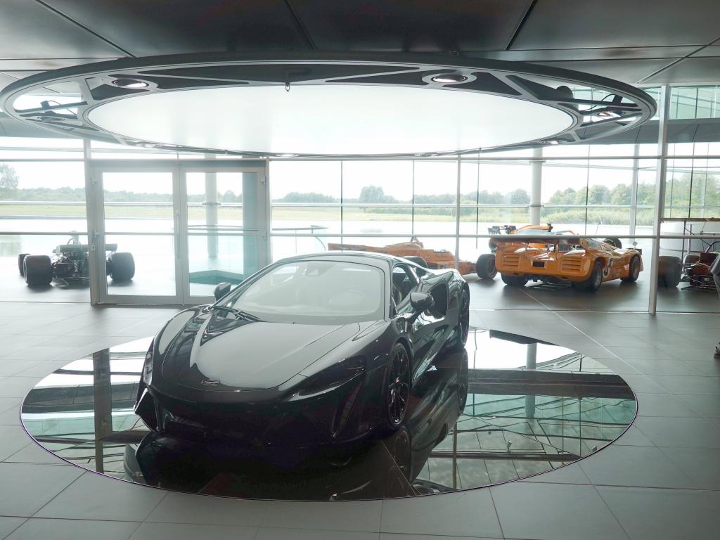 108 - 20210823 McLaren Technology Centre