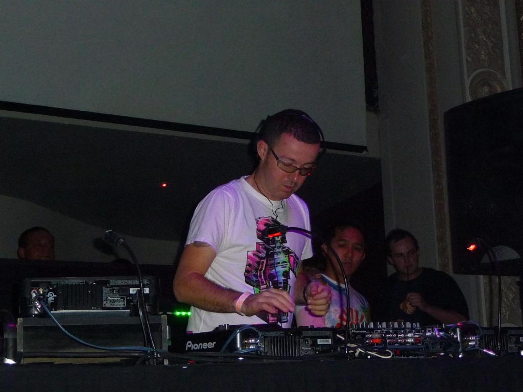 202 - Judge Jules