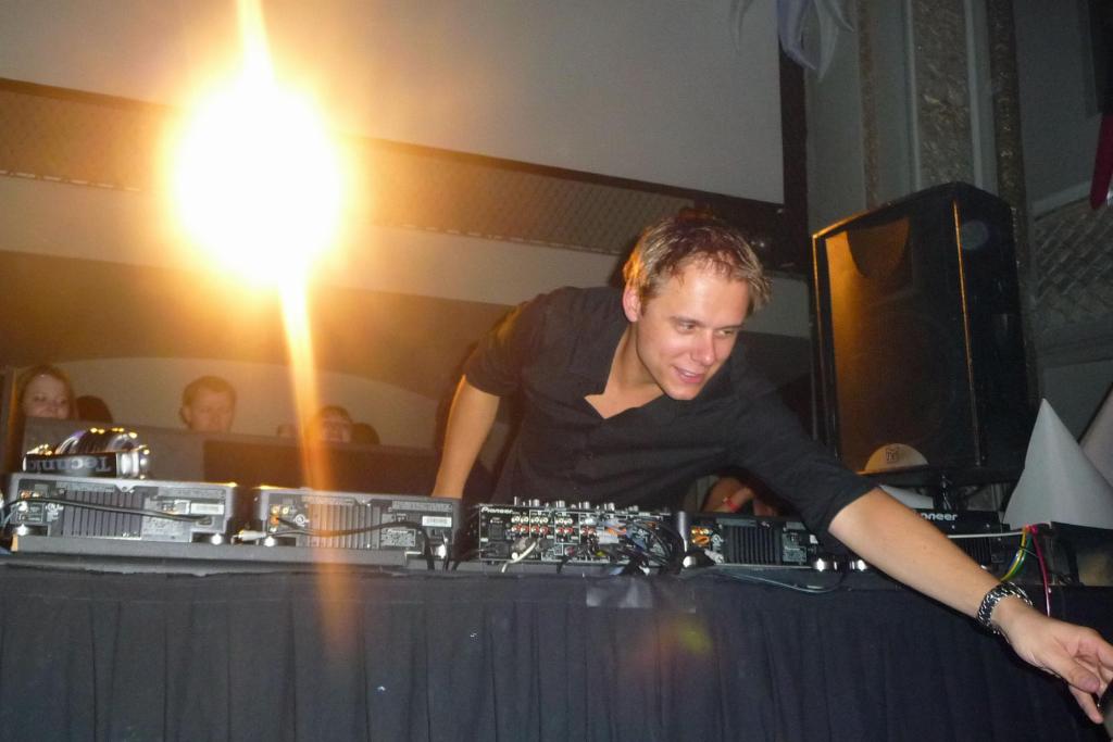 245 - Armin