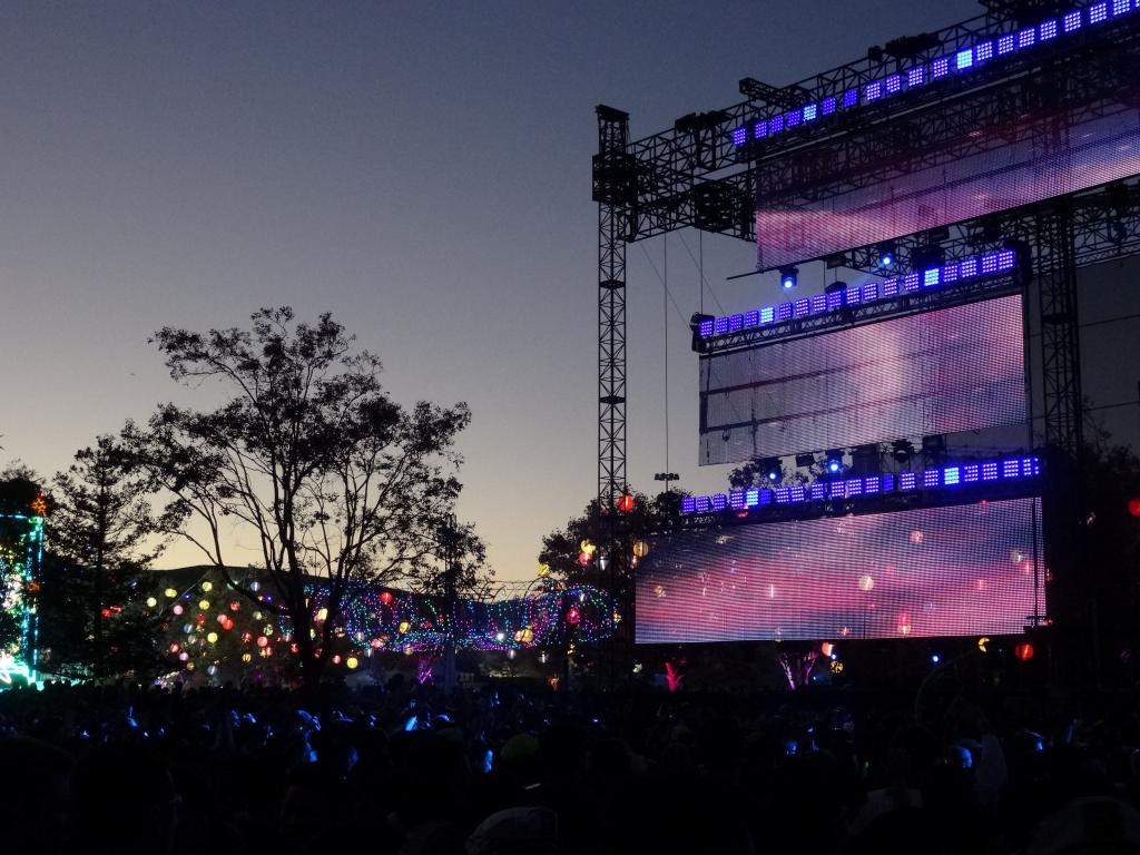 129 - 20130929 Shoreline Beyond Wonderland