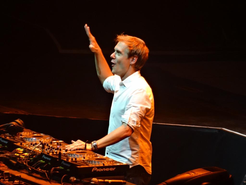 360 - 20140501 Armin Only San Jose