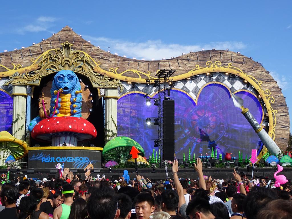108 - 20140920 Shoreline Beyond Wonderland Day1