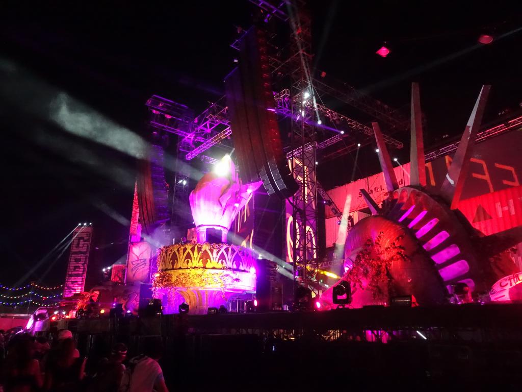 140 - 20150619 EDC Day1