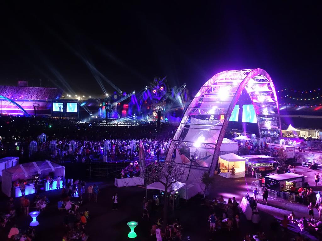 180 - 20150619 EDC Day1
