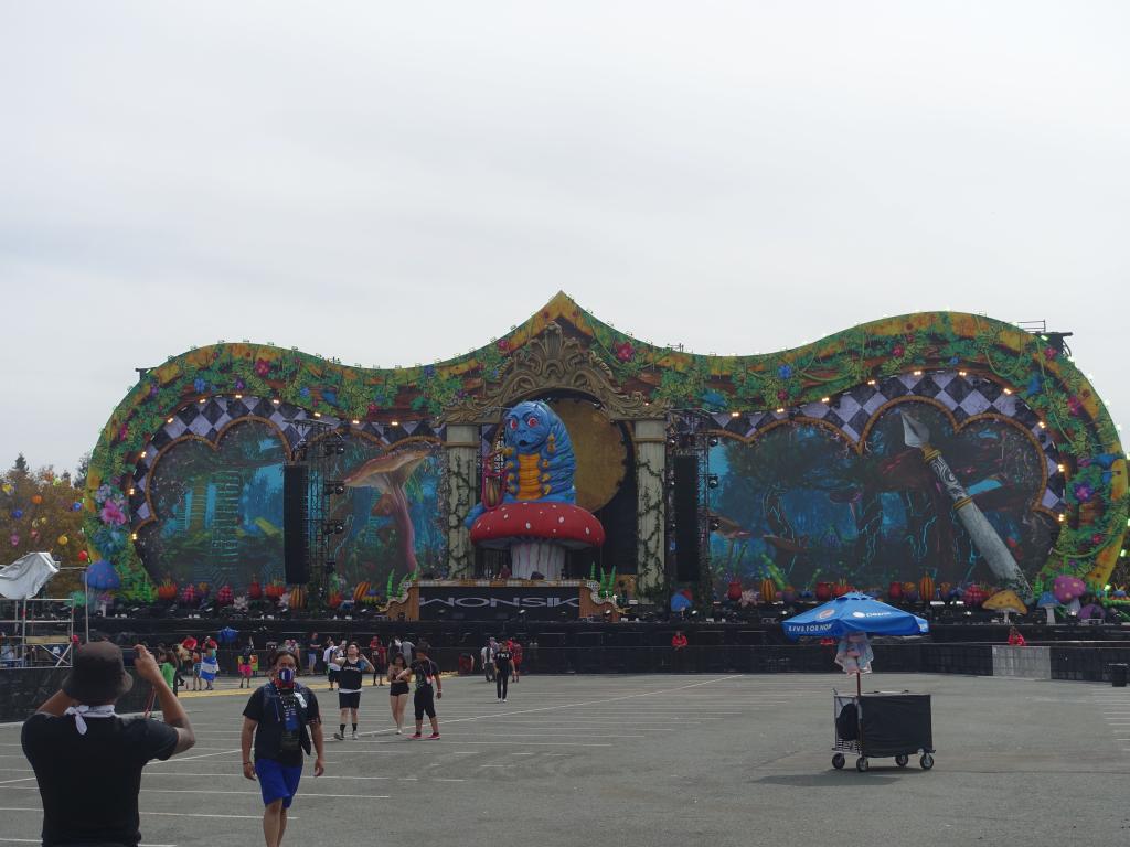 103 - 20150927 Shoreline Beyond Wonderland
