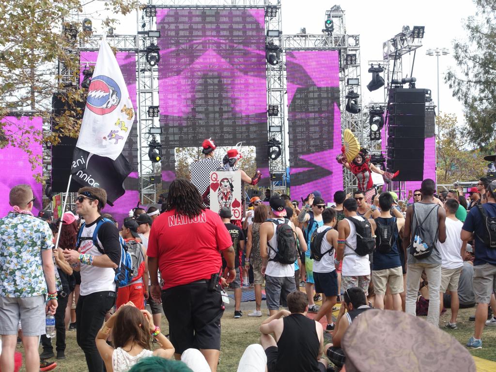 124 - 20150927 Shoreline Beyond Wonderland