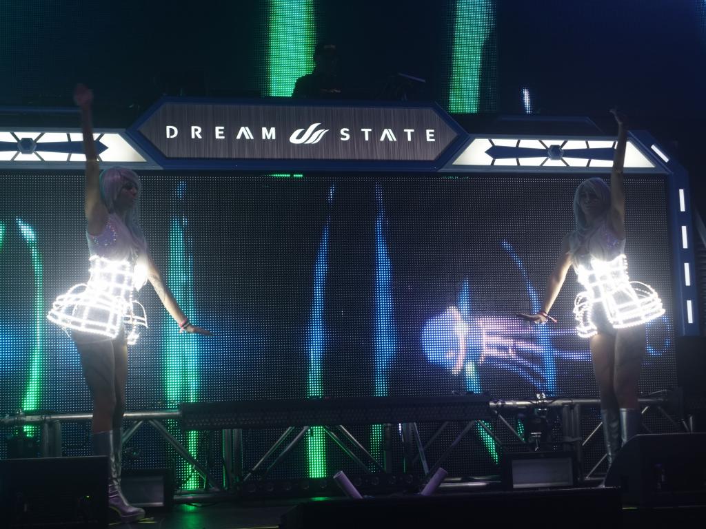 527 - 20160116 Dreamstate SF People