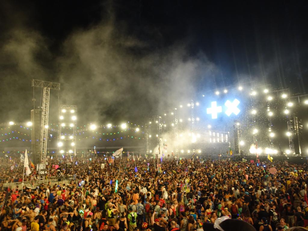 2130 - 20160617 EDC Vegas Day2