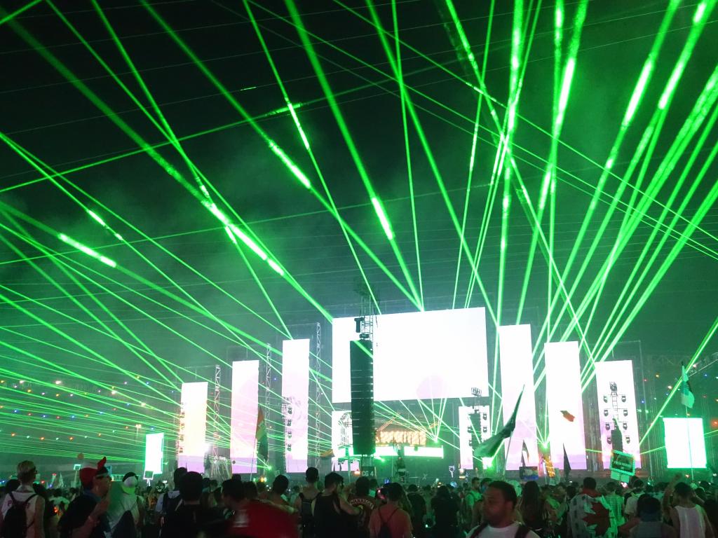 3089 - 20160617 EDC Vegas Day3