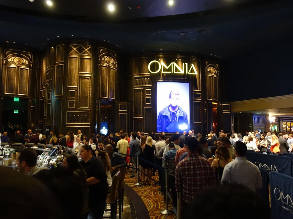 100 - 20160617 Omnia Armin Van Buuren