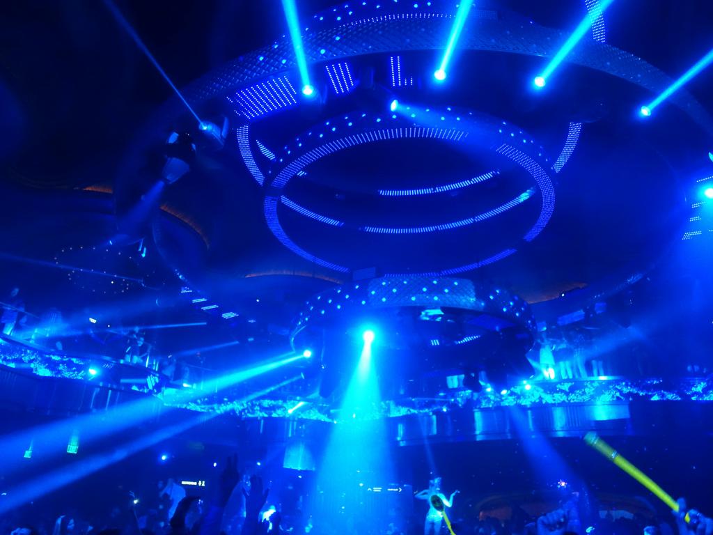 124 - 20160617 Omnia Armin Van Buuren