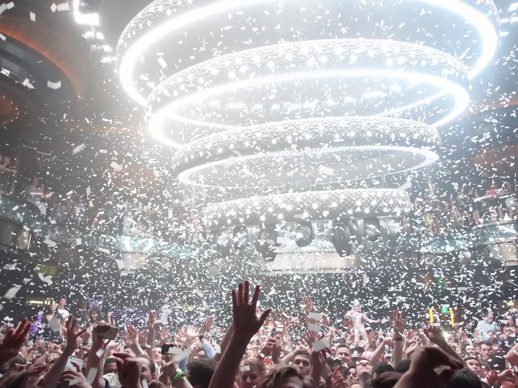 212 - 20160617 Omnia Armin Van Buuren